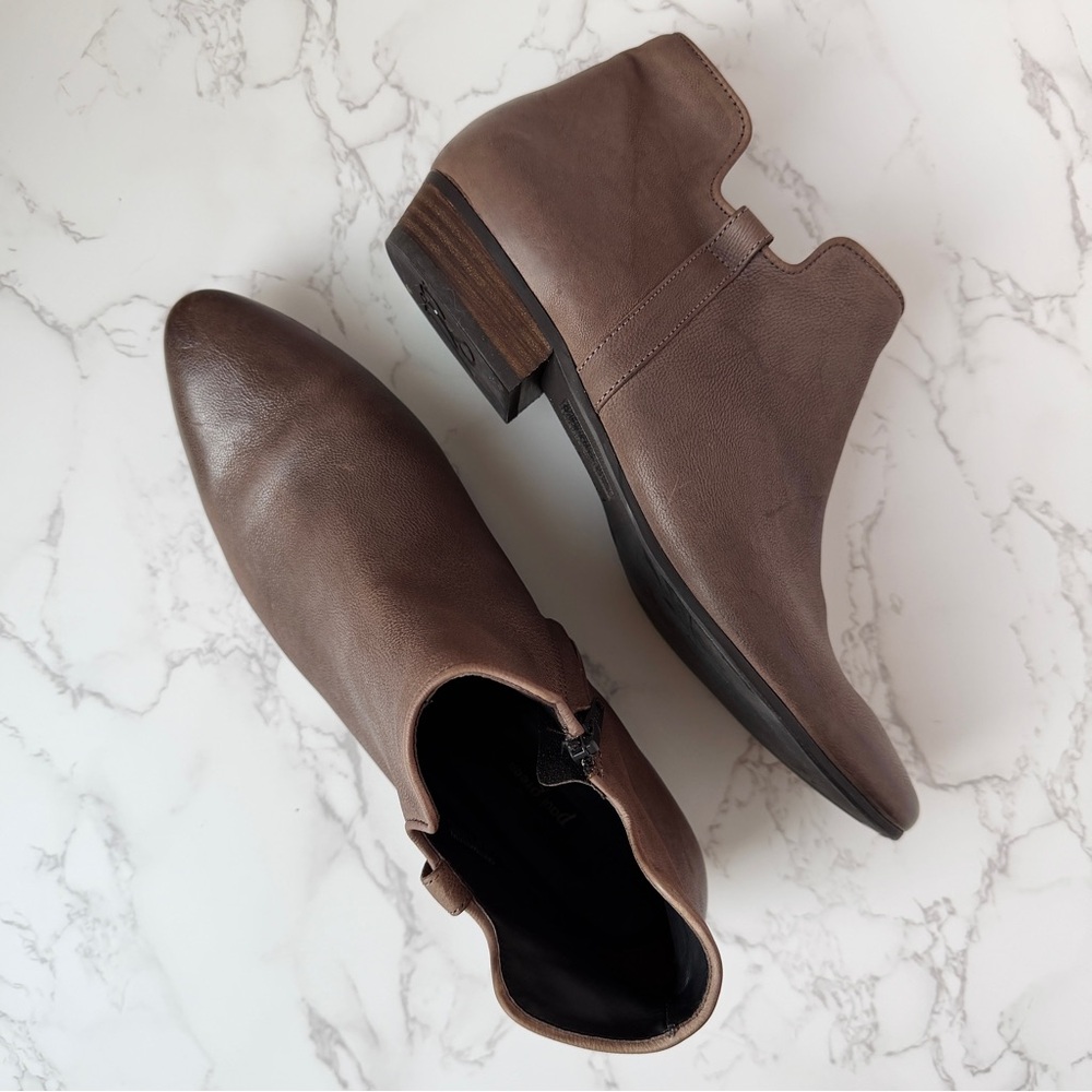 Paul Green Brown Leather Barnes Ankle Boots Minimalist Cutout Booties US 10 NWOT